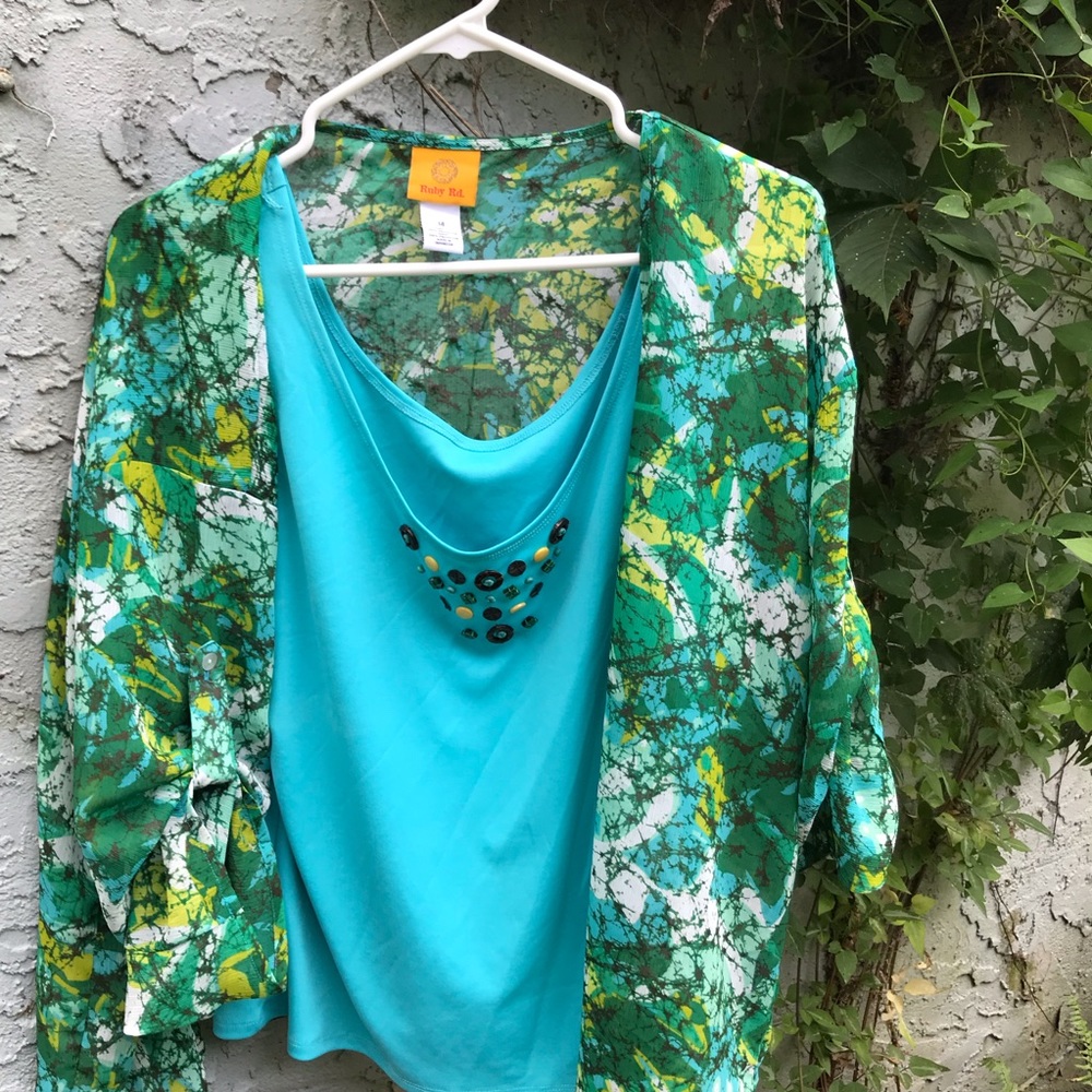 Ruby Rd. 2 Piece Top - image 1